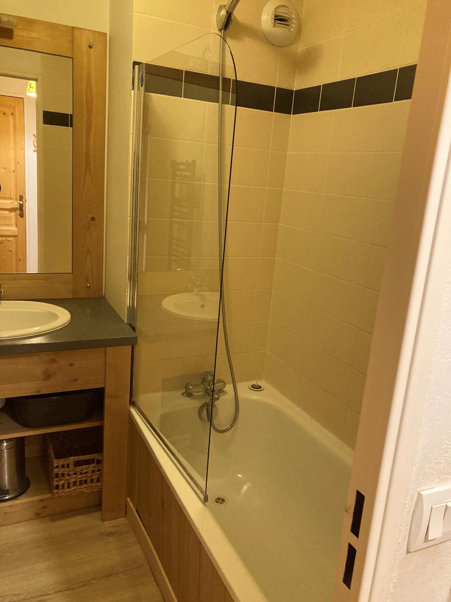 A203- Appartement 2 Pieces Cabine 6 Personnes Orcières Buitenkant foto